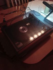 Gramofon Onkyo Dynamic Four 700