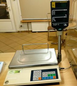 Sprzedam wagę elektroniczną