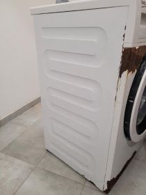 Sprzedam pralkę Beko na części