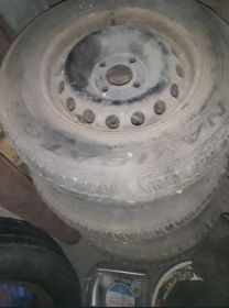 Sprzedam opony z felgami