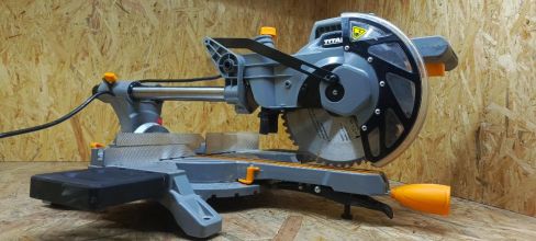 Ukosnica z posuwem 1500w