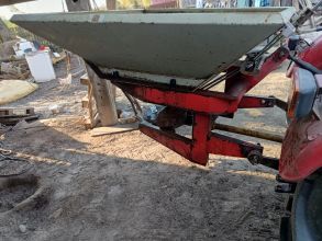 Rozsiewacz nawozu Rauch 2 talerzowy