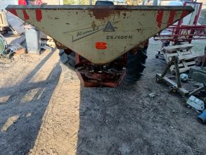 Rozsiewacz nawozu Rauch 2 talerzowy