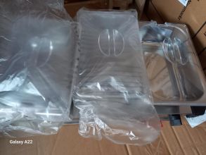 Pojemniki gastronomiczne z podgrzewaczem