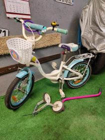 Sprzedam rowerek dziecięcy.