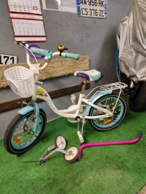 Sprzedam rowerek dziecięcy.