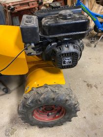 Sprzedam glebogryzarke z osprzętem