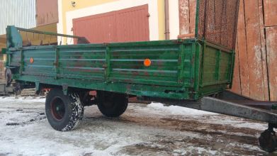 Rozrzutnik Jednoosiowy 3,5t