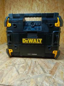 Radio budowlane dewalt