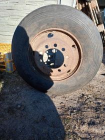 Koło do ciężarówki