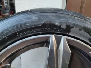 Alufelgi FORD Opona Lato