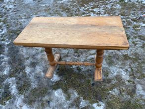 Sprzedam stół z regulacją wysokości