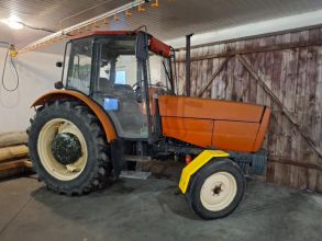 Sprzedam ciągnik zetor 9520