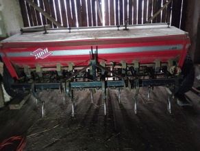 Sprzedam siewnik zbożowy, Opryskiwacz 400l, maszynę...