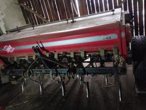 Sprzedam siewnik zbożowy, Opryskiwacz 400l, maszynę...