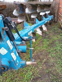 Sprzedam pług 5 skibowy obrotowy overum