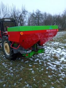 Rozsiewacz Unia brzeg