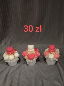 Boxy ze świec walentynki