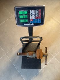 Imadło HEUER 130 mm warsztatowe stołowe