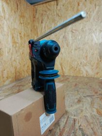 Młotowiertarka erbauer SDS 18 v