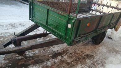 Rozrzutnik Jednoosiowy 3,5t