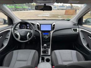 Hyundai i30 1.4 BENZYNA Klimatronik Nawigacja Kamera Ledy