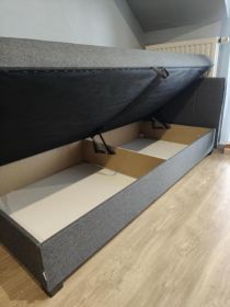 Łóżko młodzieżowe