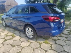 Opel Astra 1,2 salon ASO Opel DOMCAR