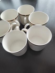 Talerze obiadowe deserowe filiżanki