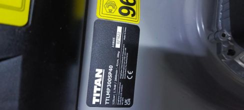 Kosiarka spalinowa z napędem