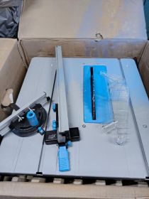 Powystawowa piła stołowa