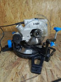 Ukośnica macallister