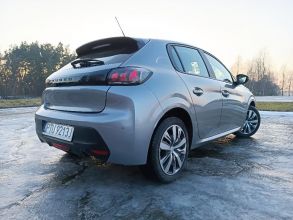 sprzedam peugeot 208 1.6 hdi 102km 2019
