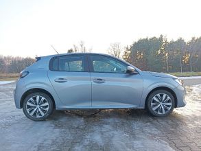 sprzedam peugeot 208 1.6 hdi 102km 2019