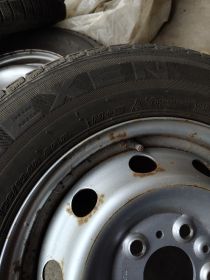 Opony z felgami stalowymi Boxer