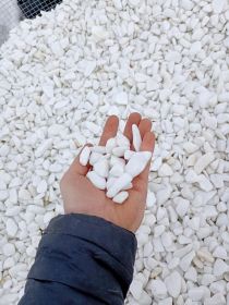 Kamienie ozdobne,ziemia ogrodowa przesiewania ,piasek...