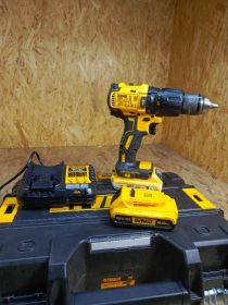 Wiertarko wkrętarka dewalt