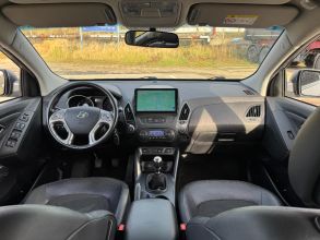 Hyundai ix35 1.6 BENZYNA Klimatronik Nawigacja Kamera Ledy