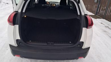 Peugeot 2008 / 1.5 HDI / LED / NAVI / rok 2019