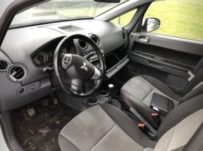 Mitsubishi Colt benzyna Klima