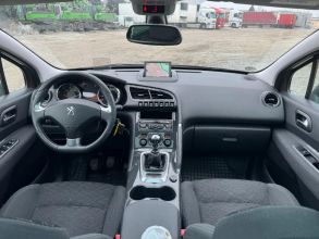 Peugeot 3008 BENZYNA Klimatronik Nawigacja Ledy Tempomat