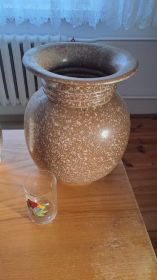 Sprzedam tanio wazony porcelana i szkło