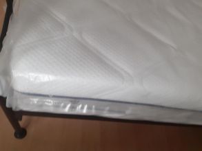 Łóżko metalowe 140x200, materac