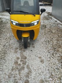 Sprzedam Skuter trójkołowy