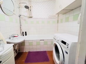 3 pokoje w centrum Turku | balkon | 2 piętro |...