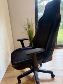 Nowy fotel biurowy genesis nitro 890