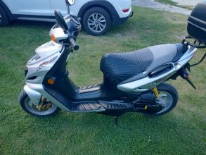 Sprzedam skuter Suzuki Katana 50