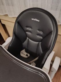 Krzesełko do karmienia