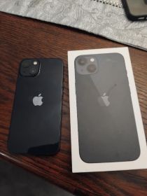 Sprzedam iphone 13 bateria 99%