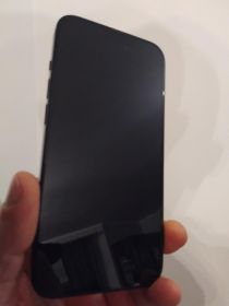 Sprzedam iphone 13 bateria 99%